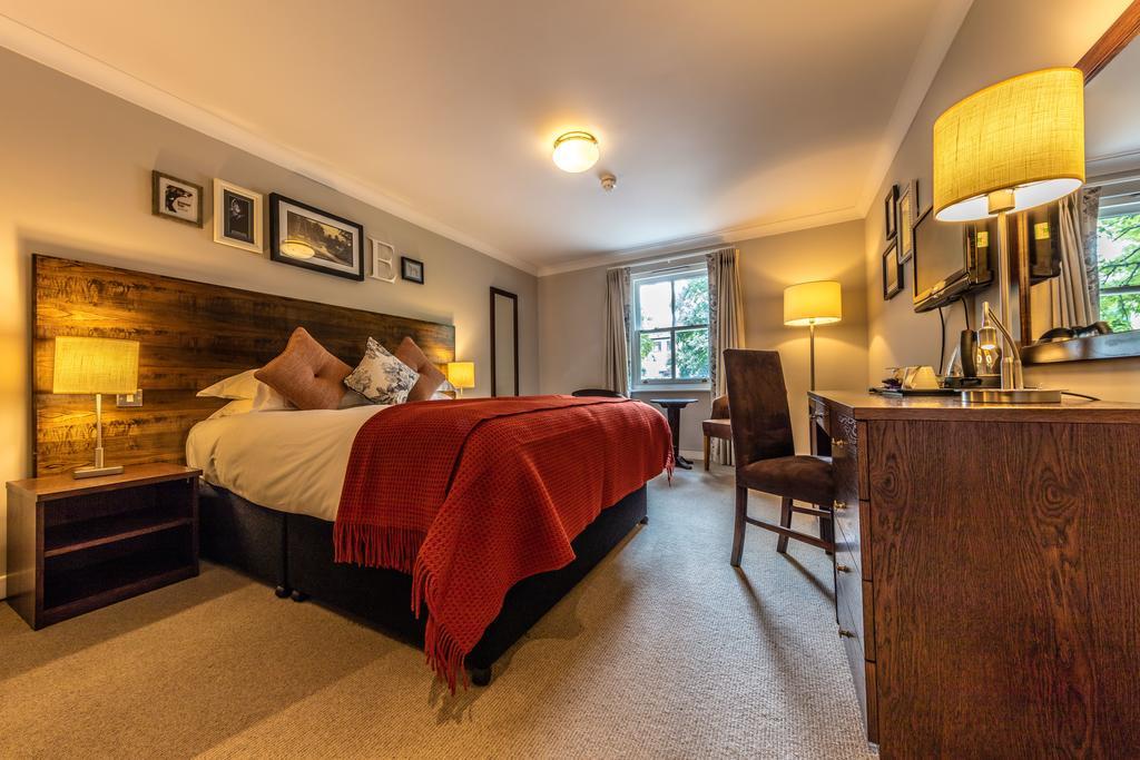 Greyhound Hotel Carshalton Экстерьер фото