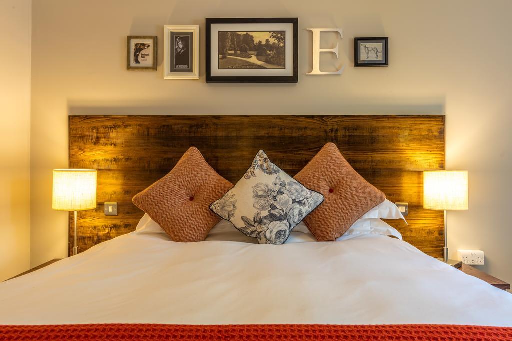 Greyhound Hotel Carshalton Экстерьер фото