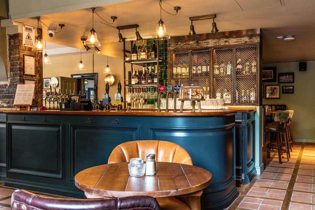 Greyhound Hotel Carshalton Экстерьер фото